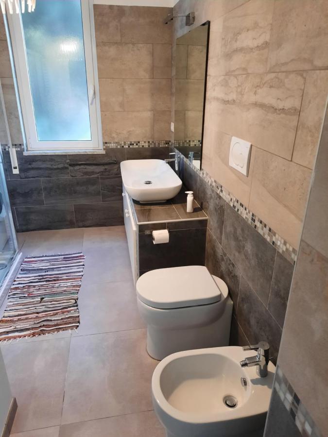 Casa Matilde - Appartamento Vista Mare - Con Posto Auto Finale Ligure Kültér fotó