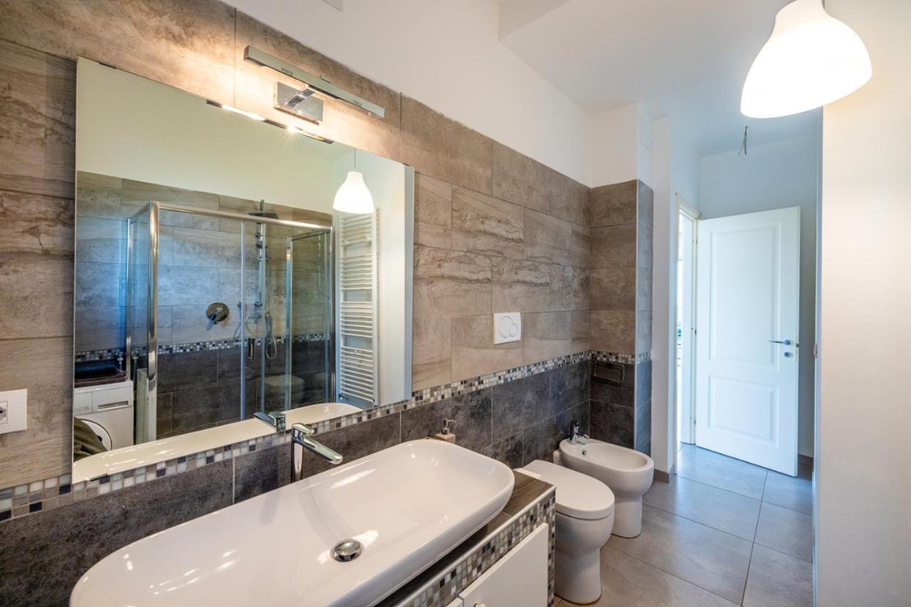 Casa Matilde - Appartamento Vista Mare - Con Posto Auto Finale Ligure Kültér fotó